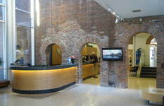 Victoria City Hall  photo